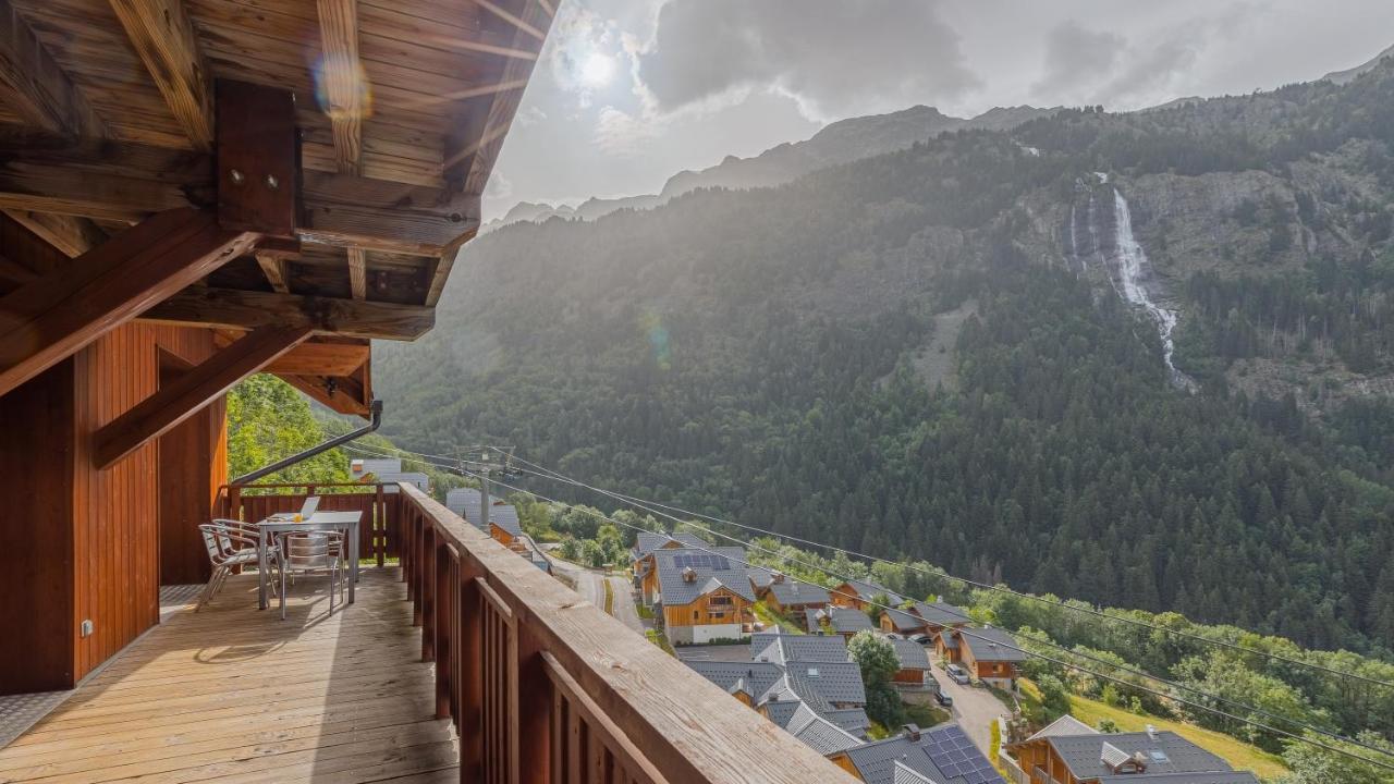 Madame Vacances La Cascade Vaujany Exteriér fotografie